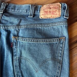 Levi’s 550 relaxed fit 40 x 32